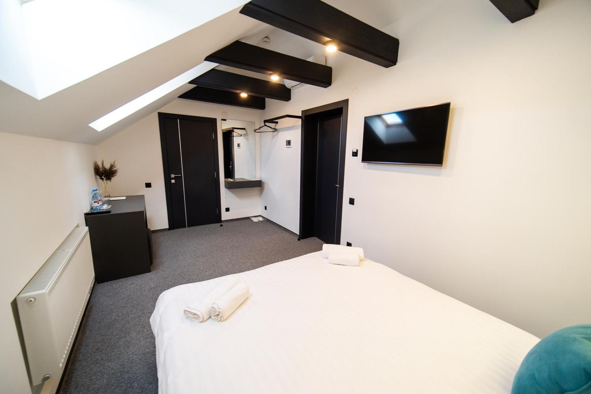 Royal Wood Hotel Rokytne  Zewnętrze zdjęcie
